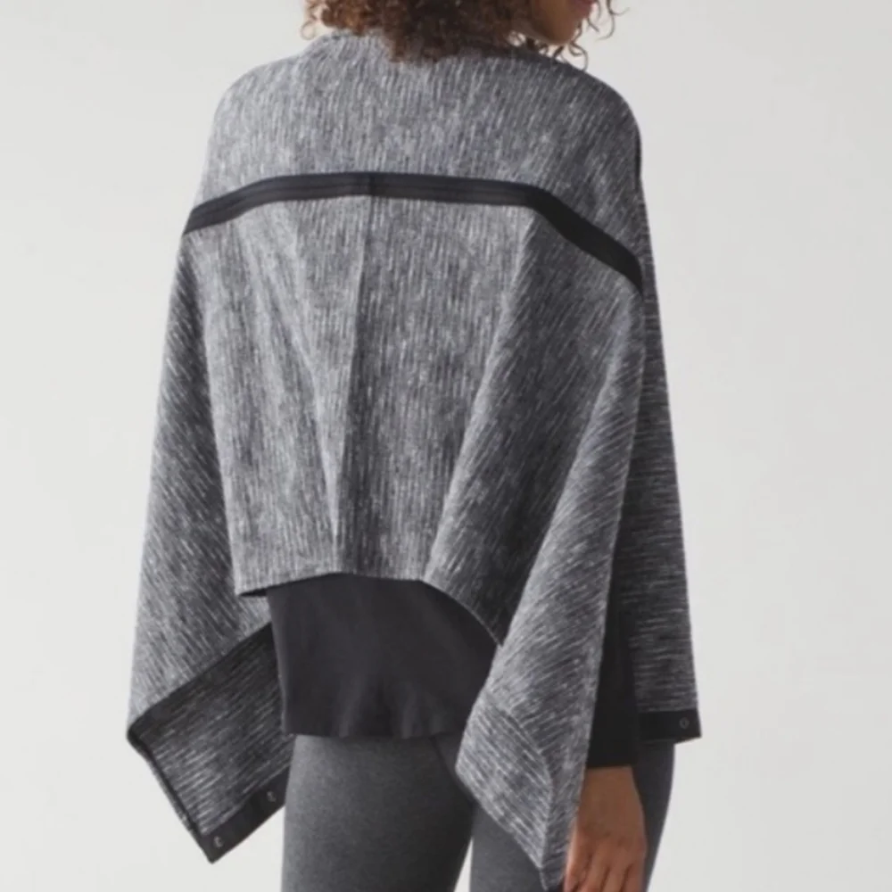 lululemon athletica jacquard blue